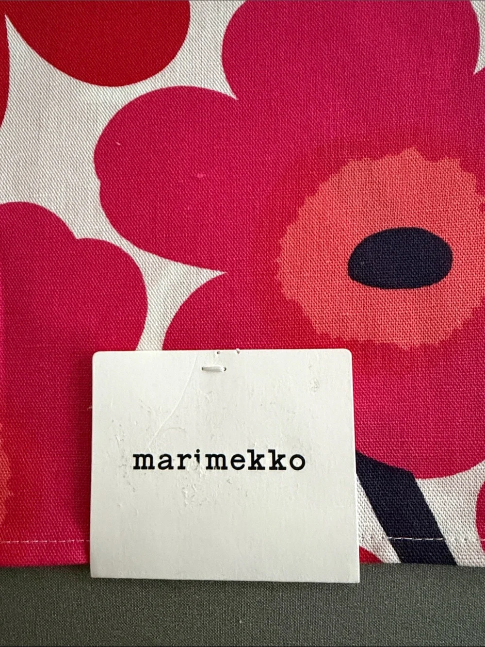 Marimekko Unikko Poppy Linen Blend Red White Floral Kitchen Tea Towel Set (2)